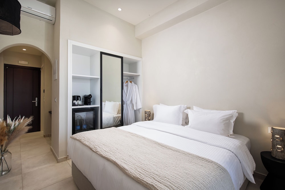 the noverian bios santorini vegan boutique hotel