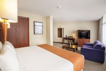 hotel quito