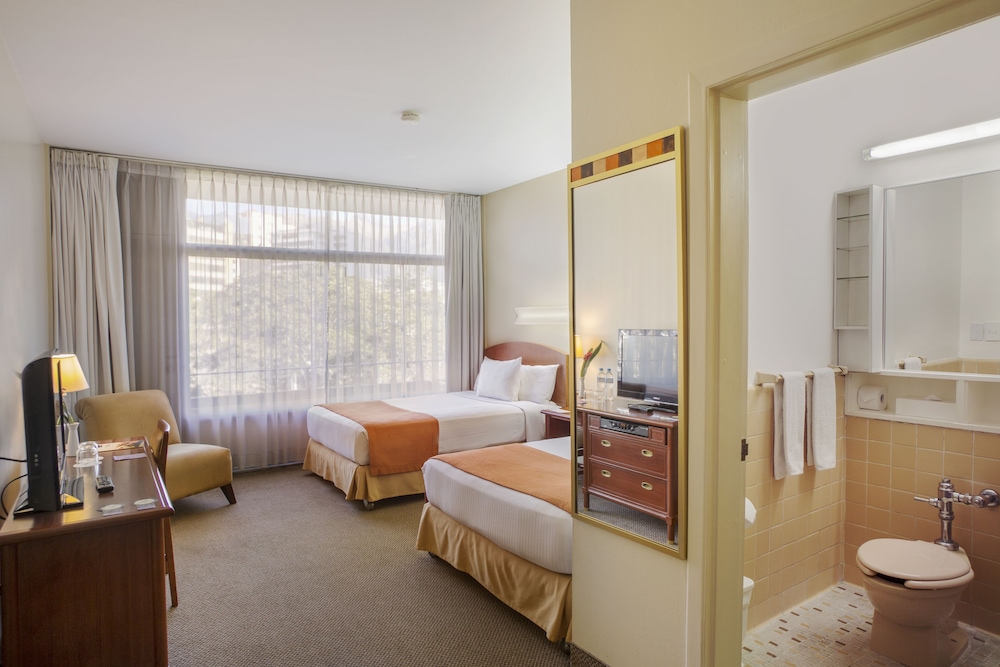 hotel quito