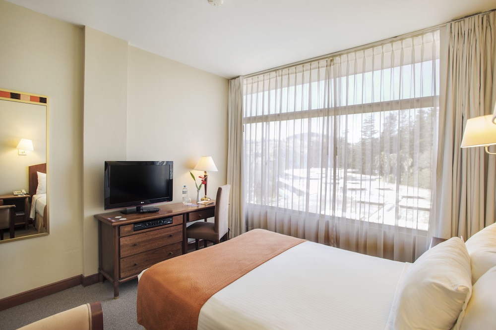 hotel quito