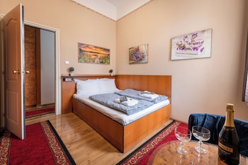 kristal hotel