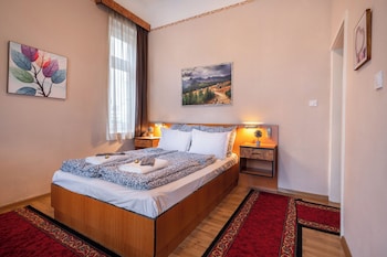 kristal hotel