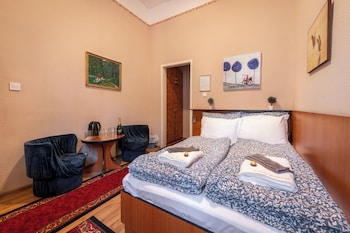 kristal hotel