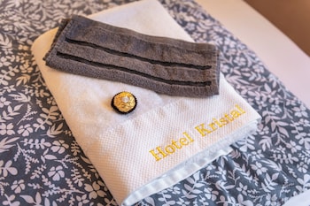 kristal hotel