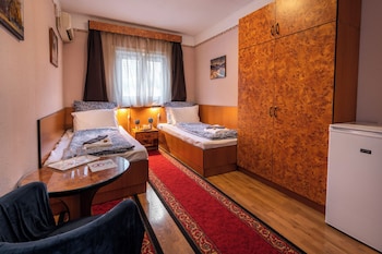 kristal hotel