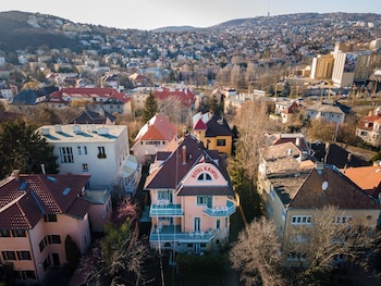 kristal hotel