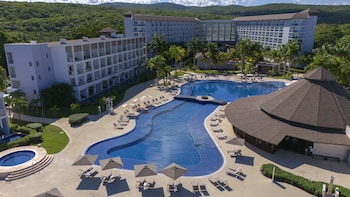 hideaway at royalton blue waters