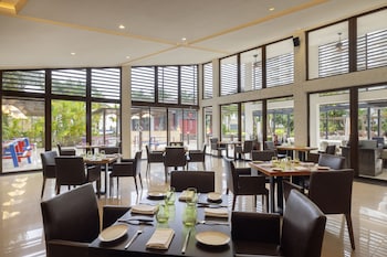 hideaway at royalton blue waters