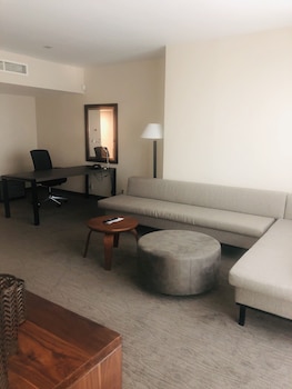 wyndham monterrey ambassador centro