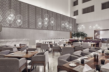 wyndham monterrey ambassador centro