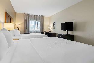 comfort inn hebron lowell area