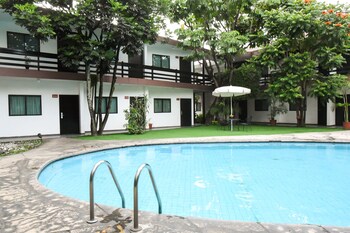 hotel expo plaza business and family guadalajara