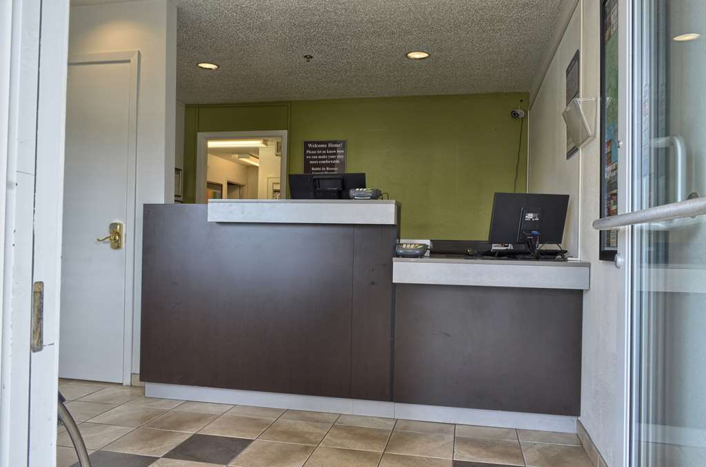 studio 6 pascagoula ms
