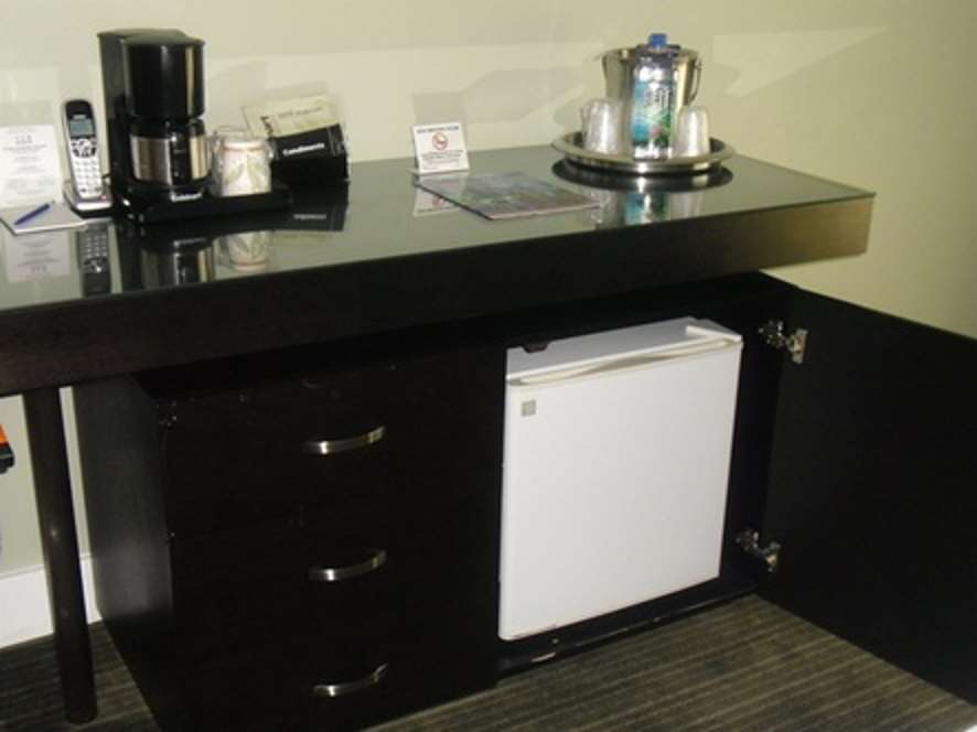 hotel current