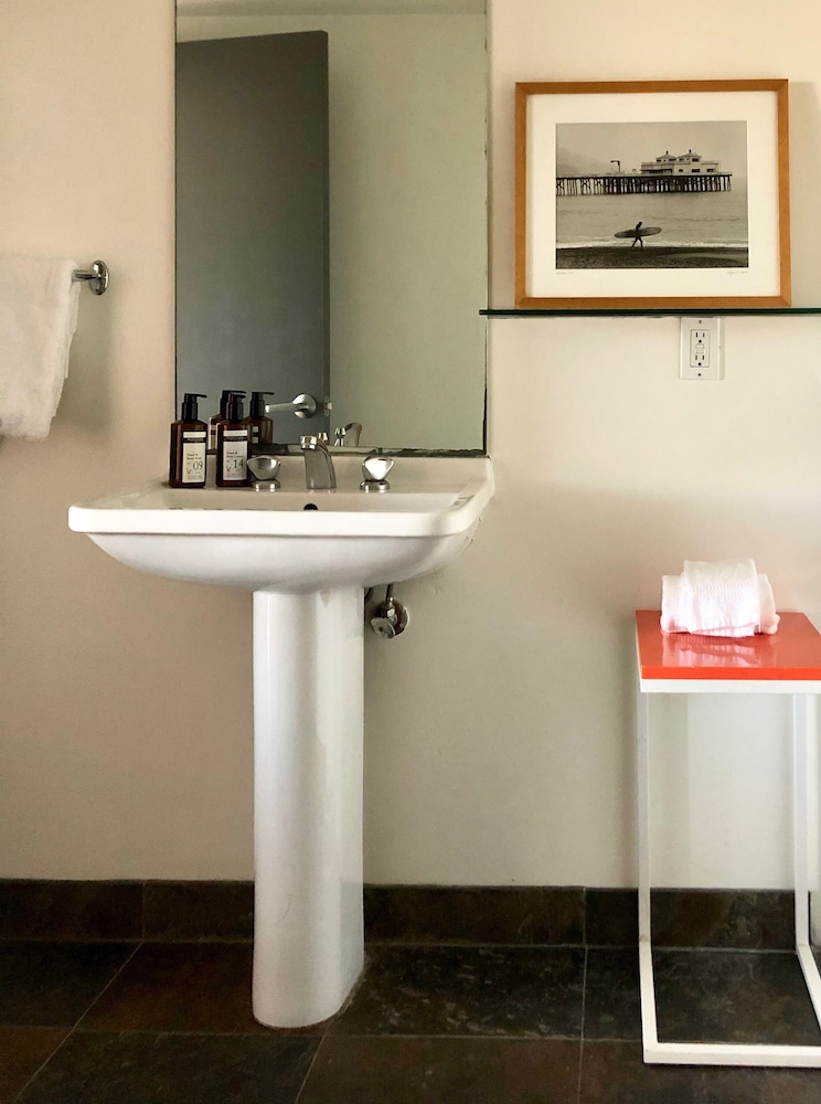 malibu motel
