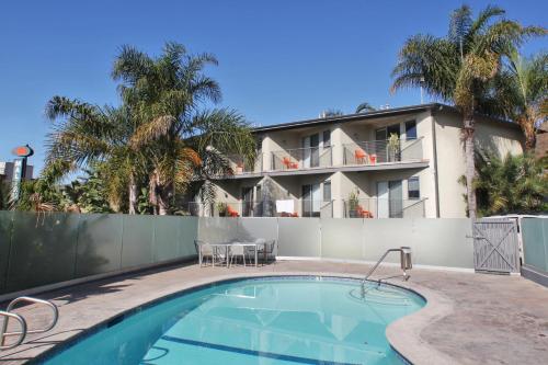 malibu motel