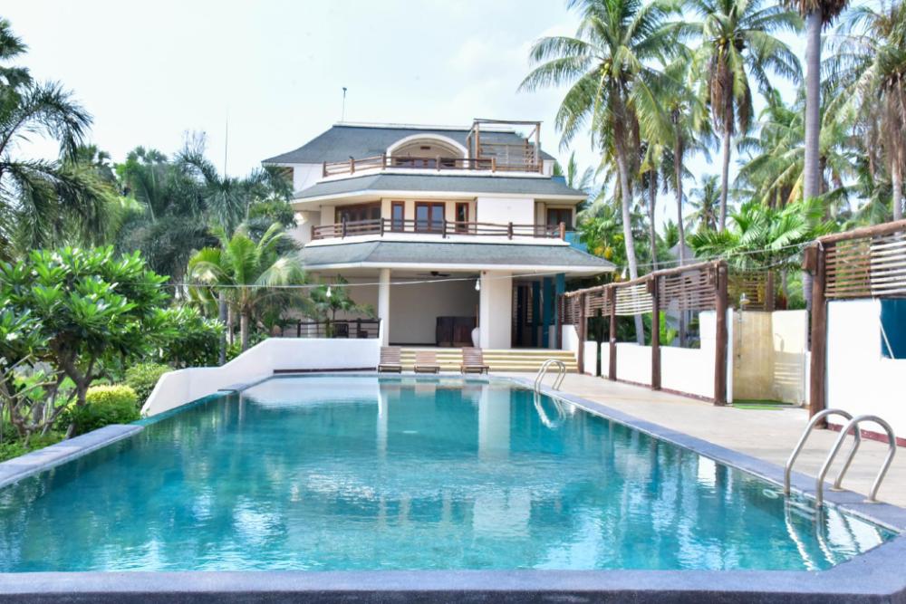 tanaosri resort and spa