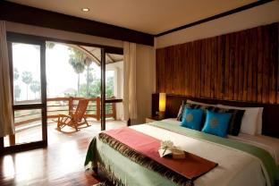 tanaosri resort and spa