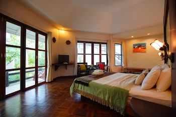 tanaosri resort and spa