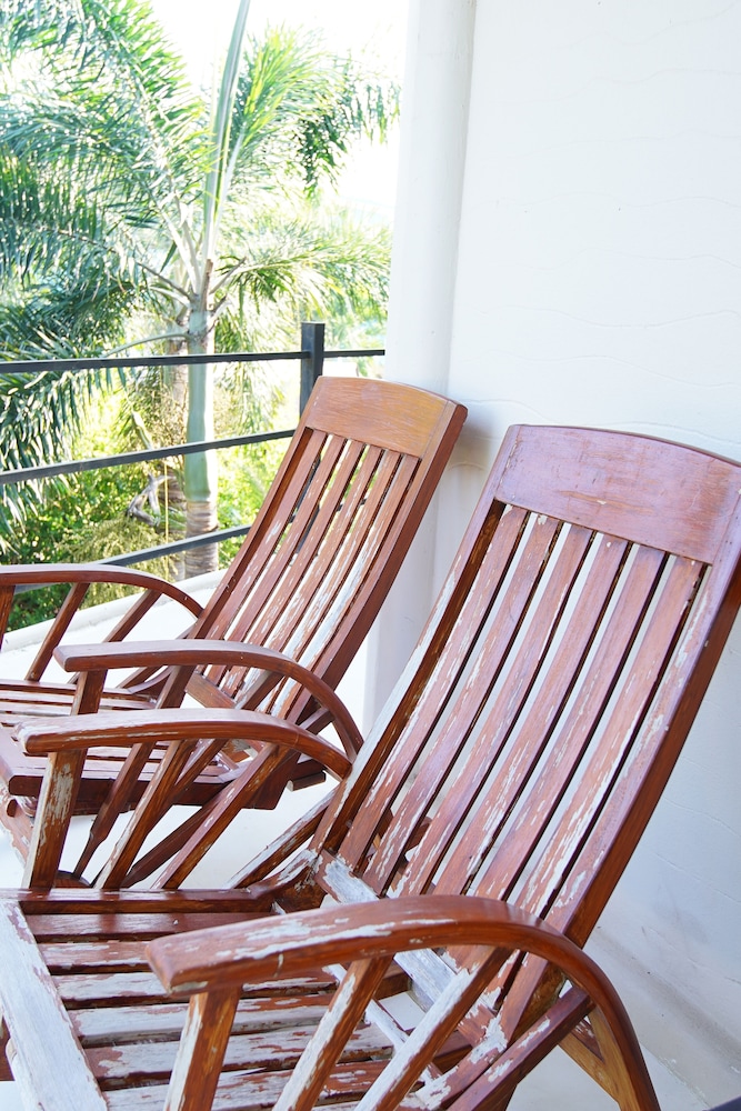 tanaosri resort and spa