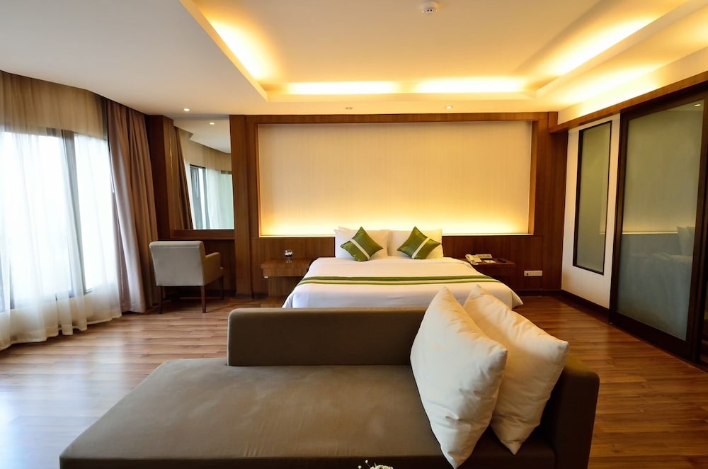 chiangmai grandview hotel and convention center