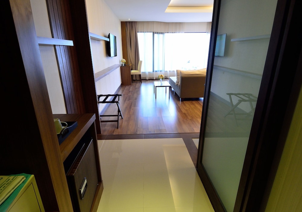 chiangmai grandview hotel and convention center