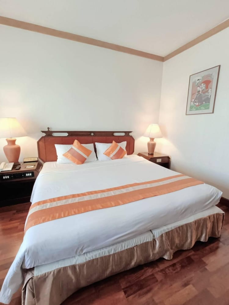 chiangmai grandview hotel and convention center