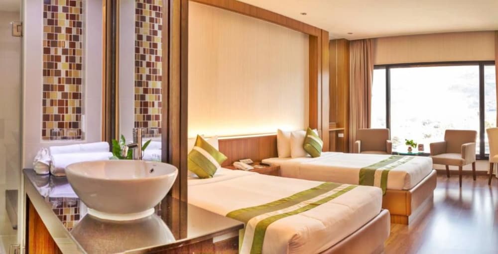 chiangmai grandview hotel and convention center
