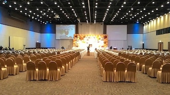 chiangmai grandview hotel and convention center