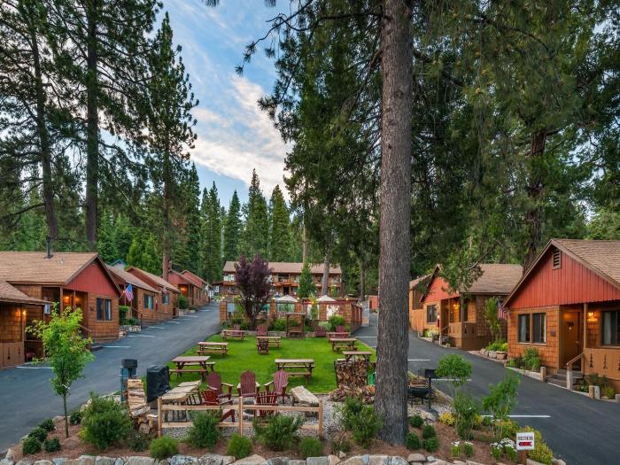 cedar glen lodge