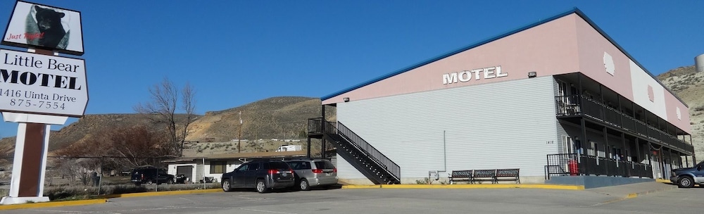 Little Bear Motel,Rock Springs>>Green River,2 star