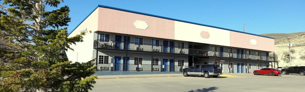 Little Bear Motel,Rock Springs>>Green River,2 star