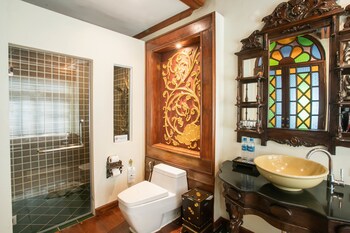 Villa Sirilanna Hotel,,4 star