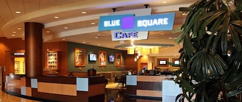 Bally's Quad Cities,Milan>>East Moline,4 star