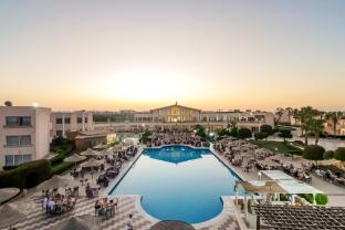 Paradise Club Shoni Bay,Quseir - Marsa Alâm Road Marsa Alâm Red Sea,4 star