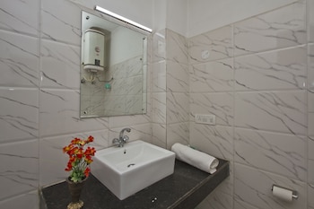 hotel sitara international