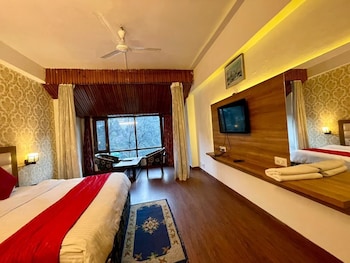 hotel sitara international