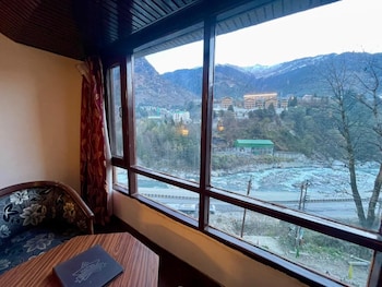 hotel sitara international