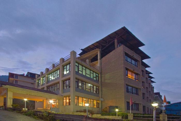 hotel sitara international