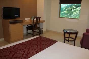 the lotus apartment hotels burkit road