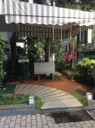 the lotus apartment hotels burkit road