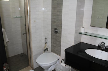 the lotus apartment hotels burkit road