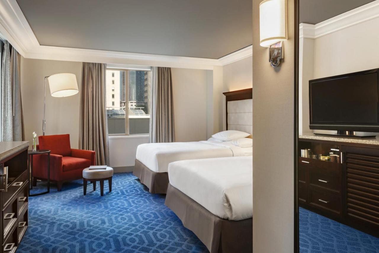 hilton checkers los angeles
