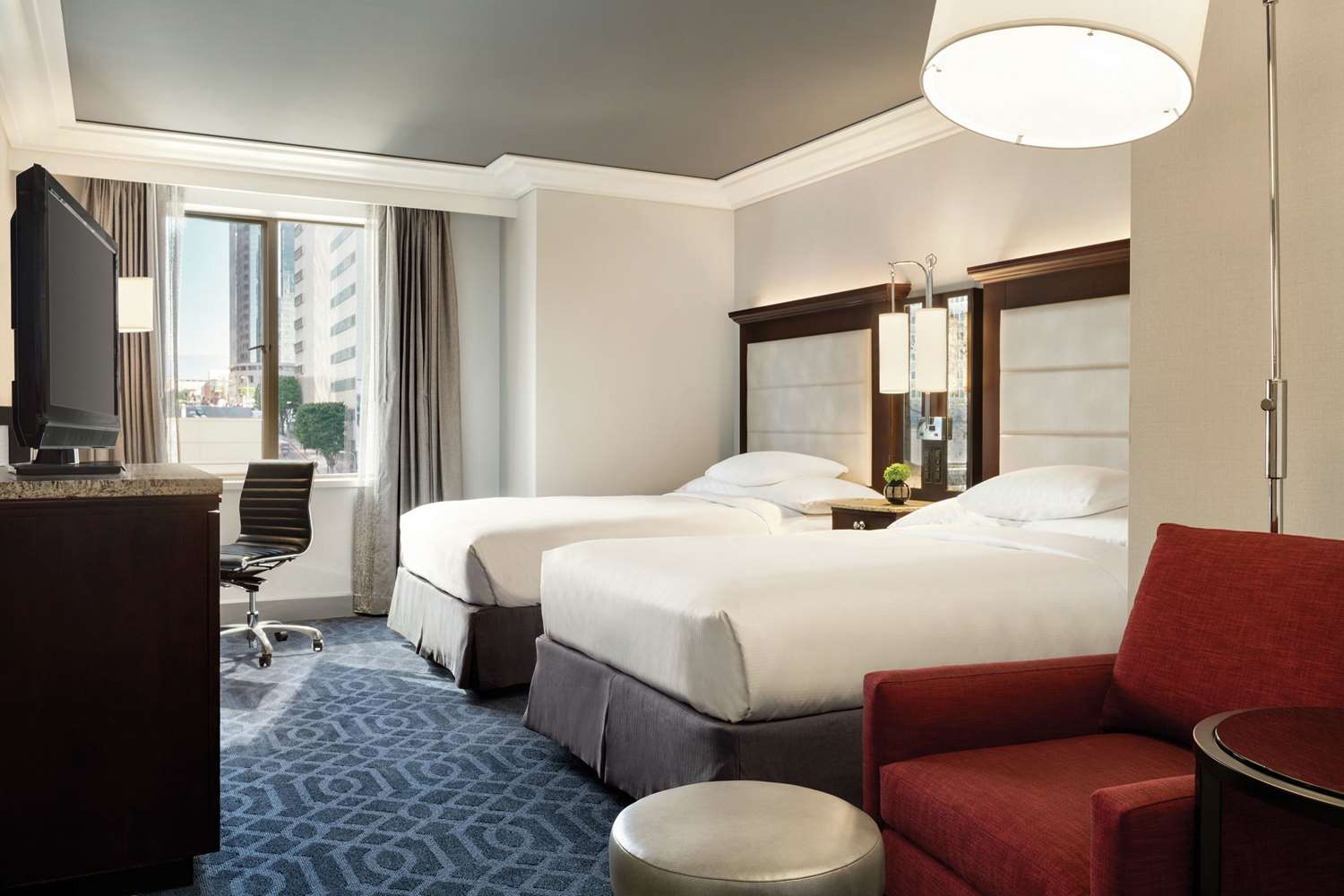 hilton checkers los angeles