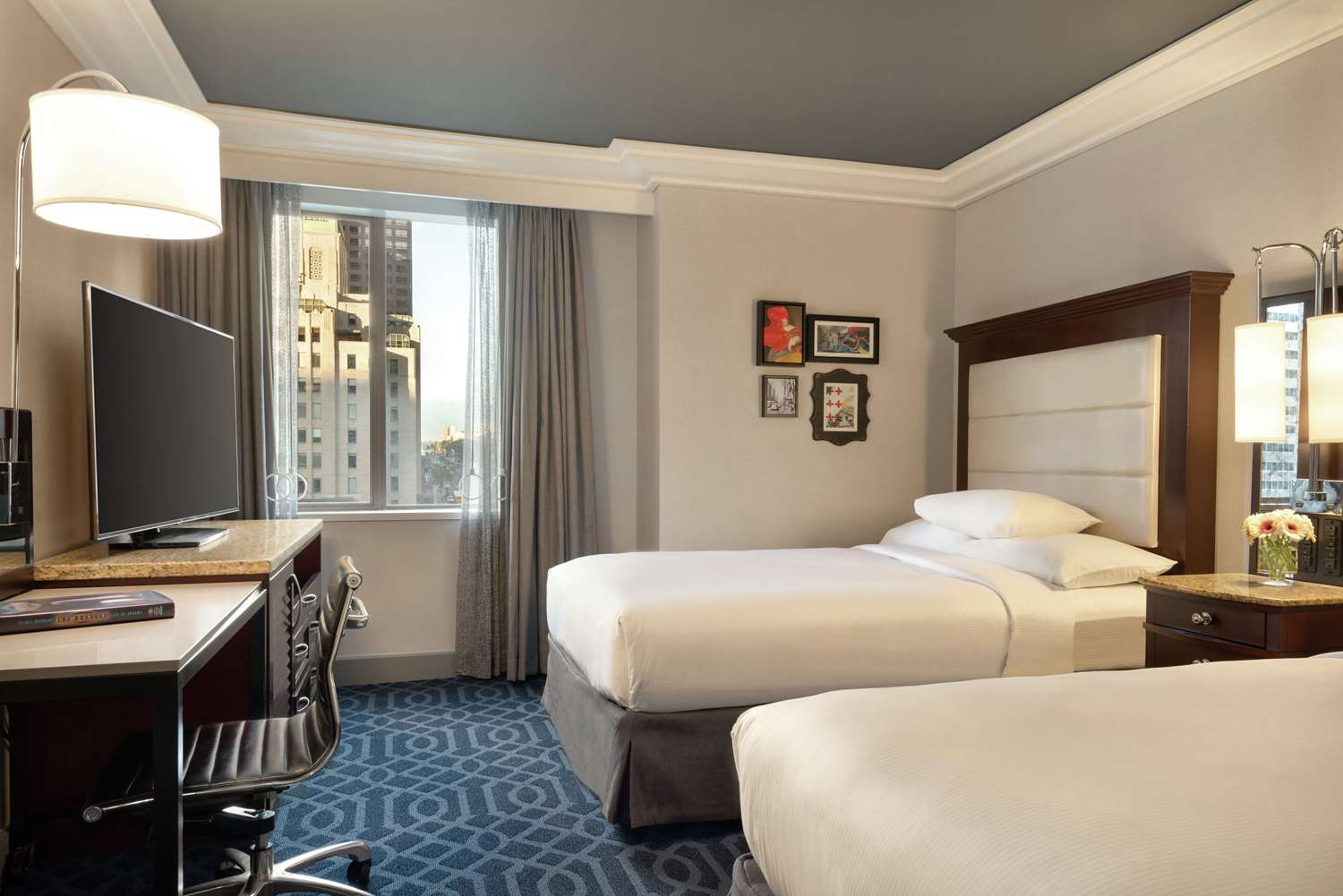 hilton checkers los angeles