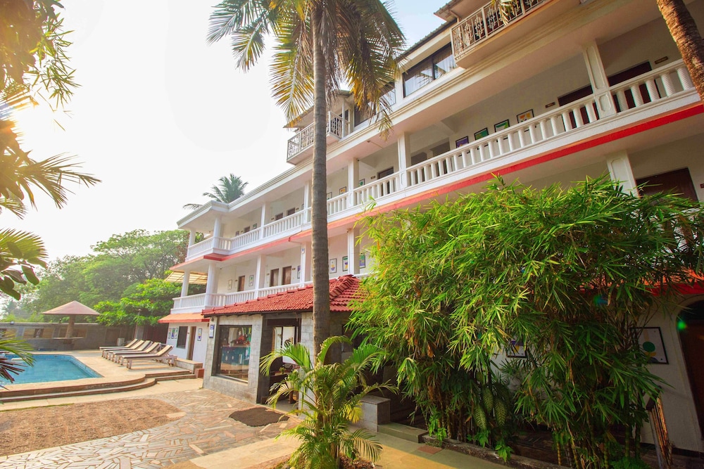 treebo kristal sands beach resort with swimming pool