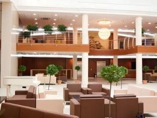 cosmos petrozavodsk hotel