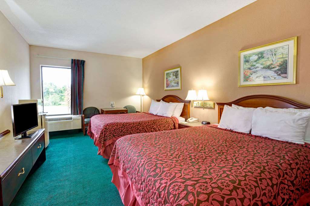 days inn and suites by wyndham louisville sw