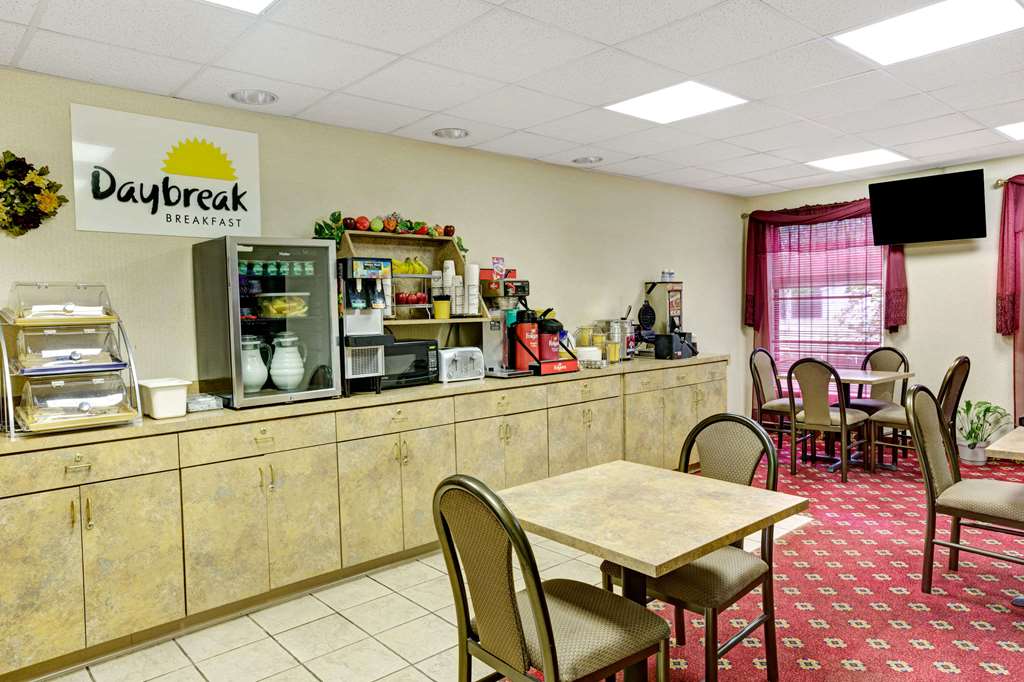 days inn and suites by wyndham louisville sw