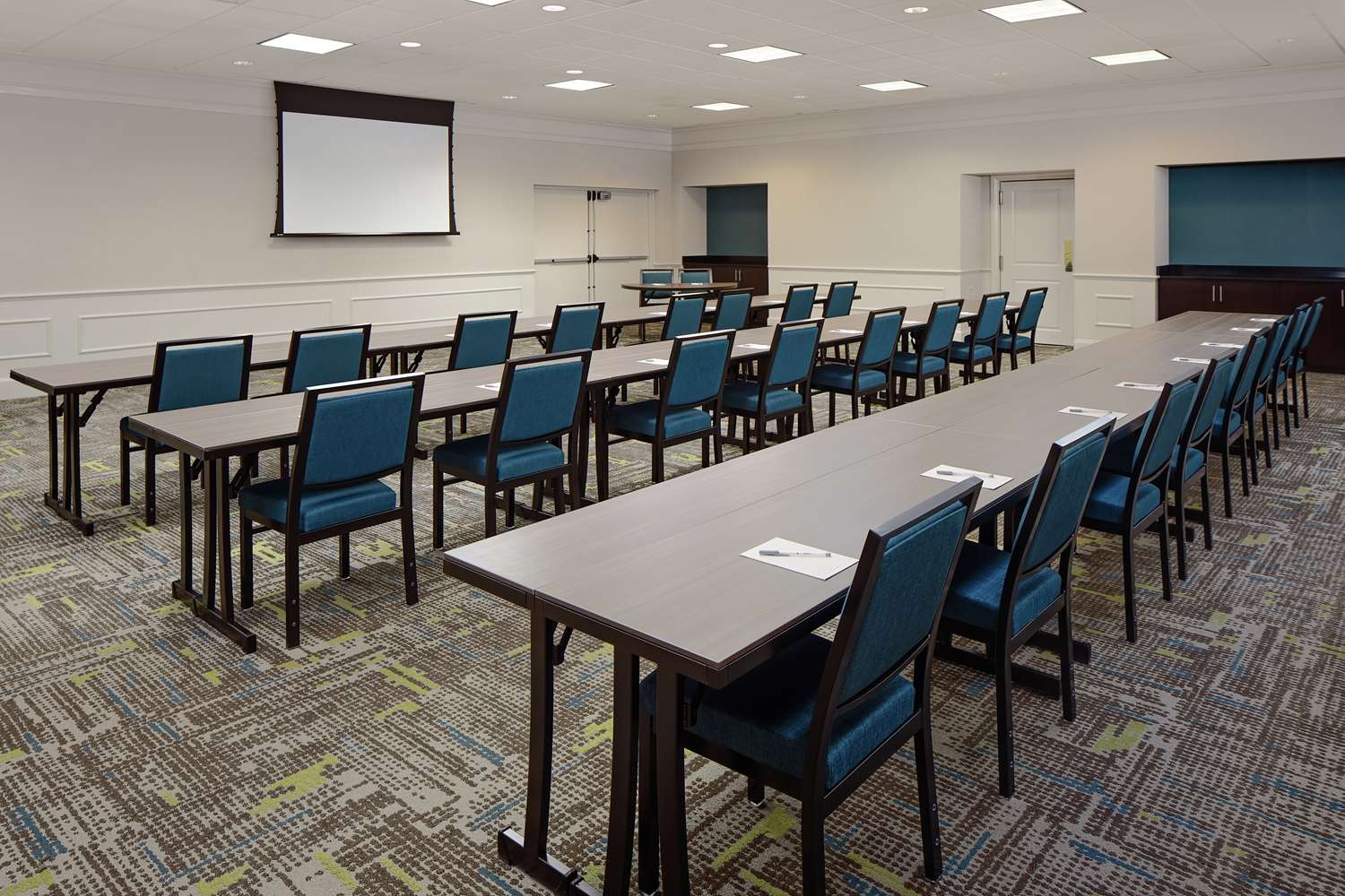 hampton inn louisville downtown